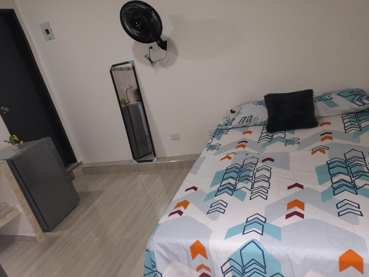 Apartaestudios El Jardin Cali Kamer foto